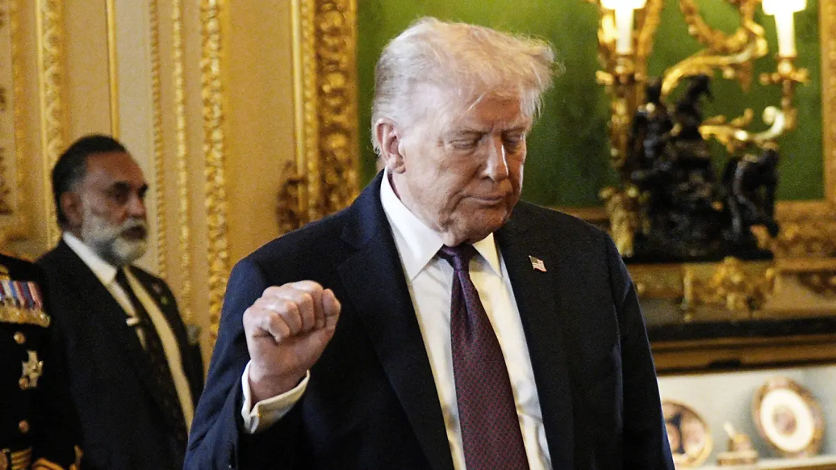 2025-09-17T140950Z_1086677375_RC2QTGA6IIP2_RTRMADP_3_USA-TRUMP-BRITAIN