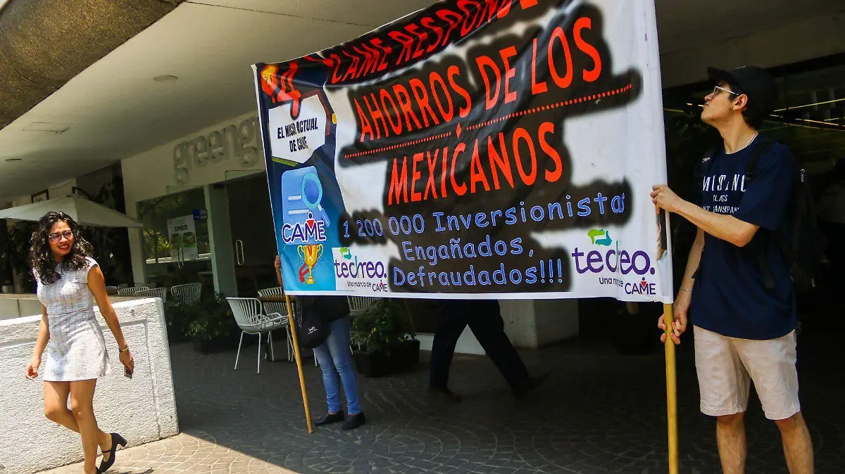 1029298_Protestan ahorradores en la CNBV_web
