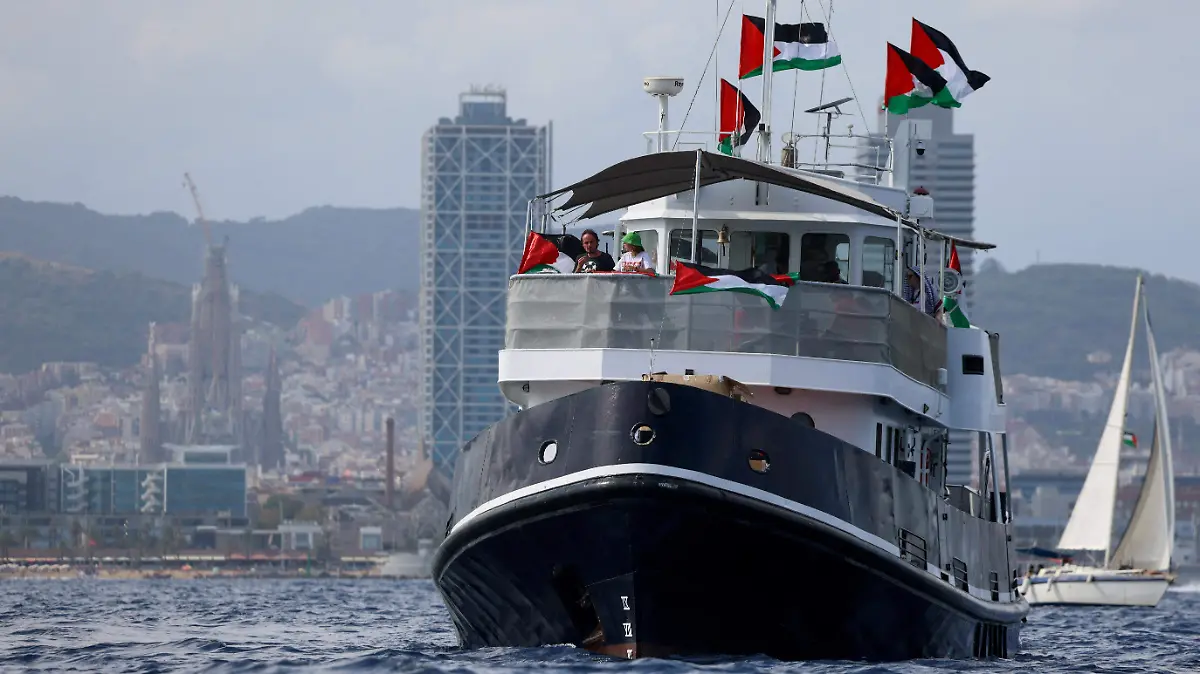 2025-08-31T164240Z_1328871986_RC2EIGAPFEZO_RTRMADP_3_ISRAEL-PALESTINIANS-GAZA-FLOTILLA