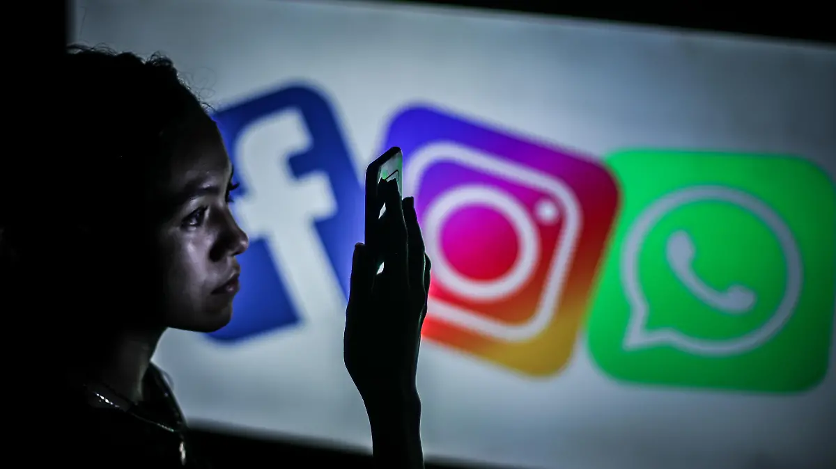Redes Sociales Facebook Instagram Whatsapp Apps (24)