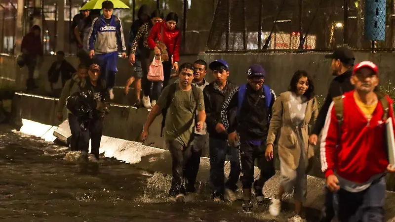 LLUVIAS INUNDACIONES ZARAGOZA romina solis