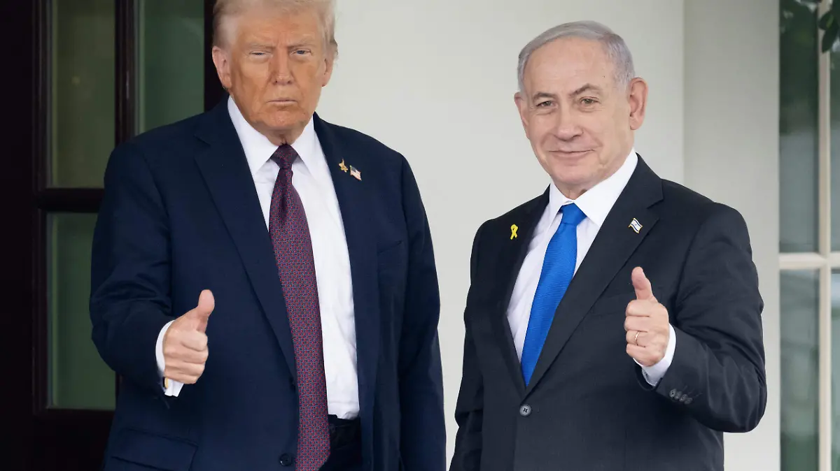 AFP__20250929__77676Q9__v4__HighRes__DonaldTrumpMeetsIsraeliPmBenjaminNetanyahu