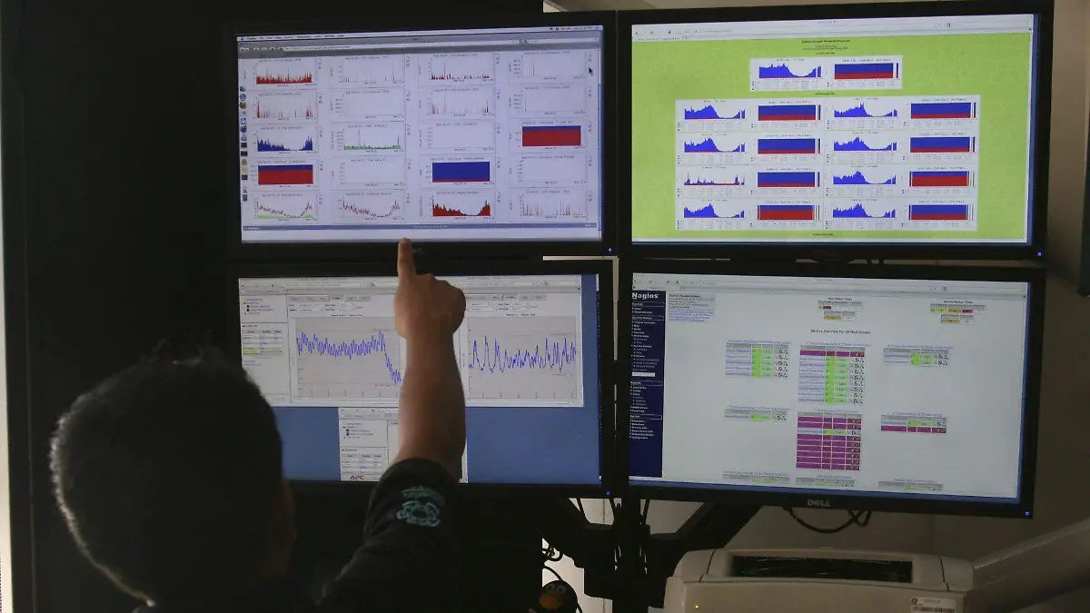 336722_CINVESTAV-Computadora_web