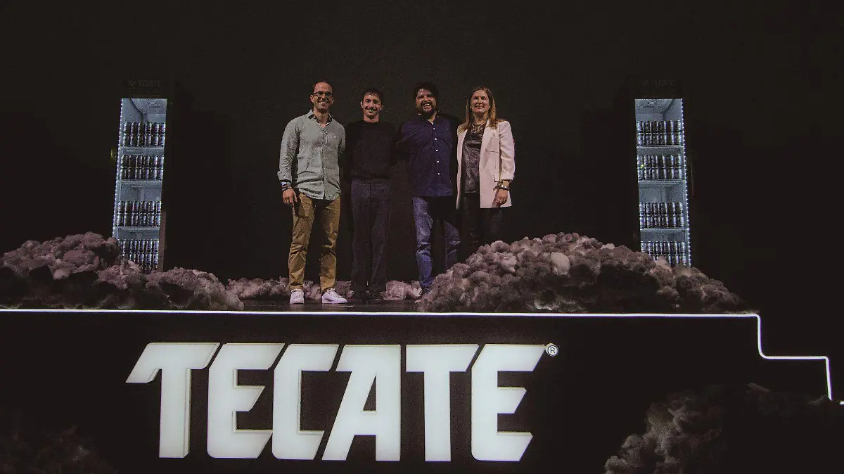 El equipo de HEINEKEN México celebró el relanzamiento de Tecate Titanium en el Centro Histórico de la CDMX, reafirmando su compromiso con la innovación, la calidad y la conexión real con el consumidor.