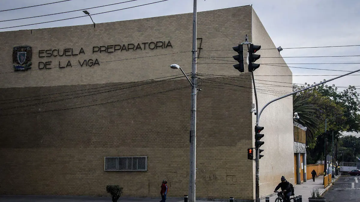 794028_Prepa 7 Liberada_web