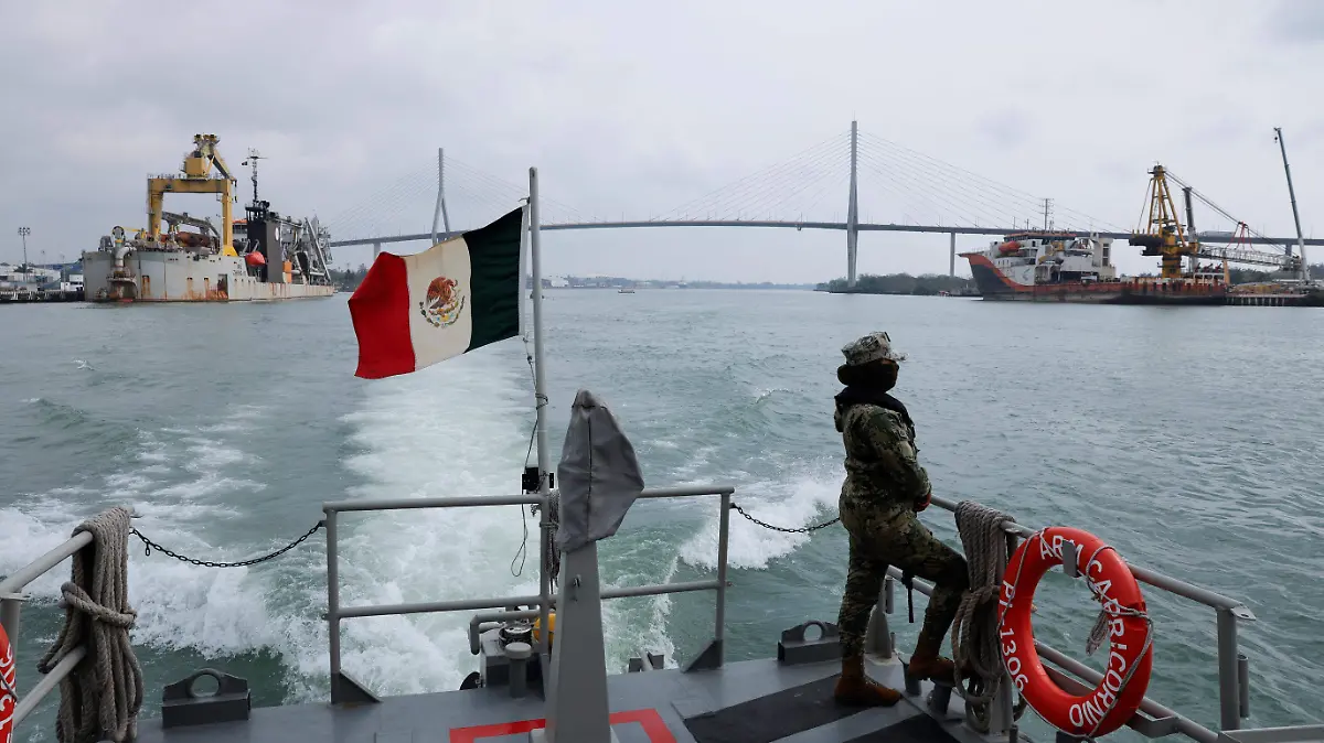 2025-10-22T100300Z_1087509030_RC22REAZGWMC_RTRMADP_3_USA-MEXICO-NARCO-FUEL