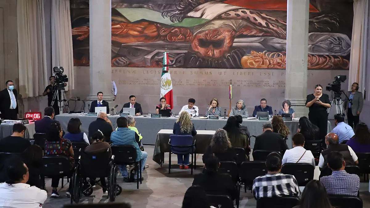 1052918_Primera Audiencia Pública SCJN_impreso