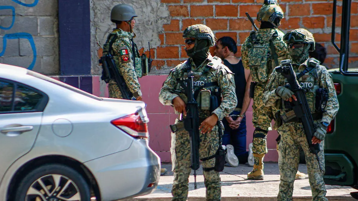 1052605_Militares Capturan Sicarios_web