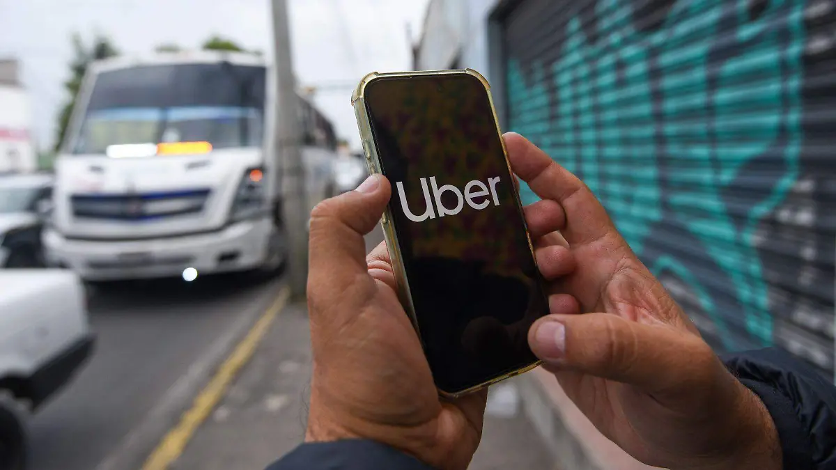 1040230_Anuncian aumento costos UBER_web