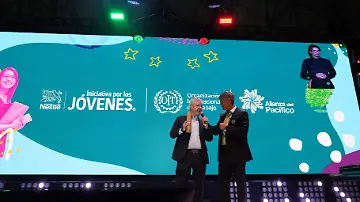 1 OEM Nestle por los jovenes