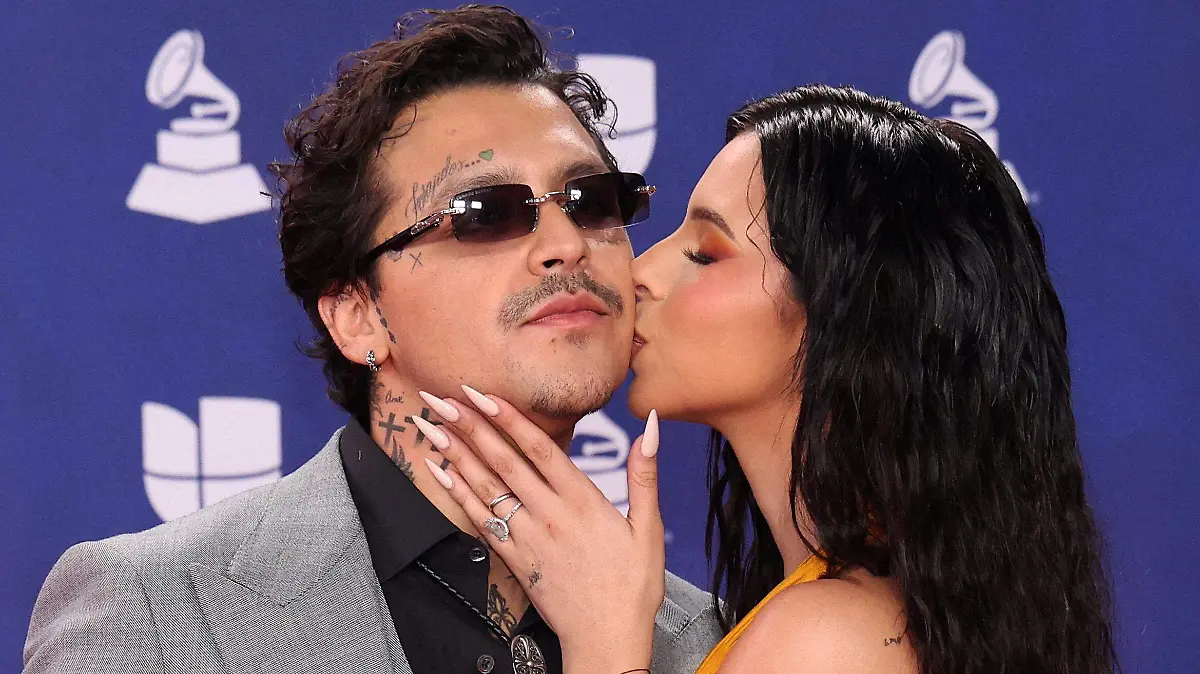 Ángela Aguilar y Christian Nodal