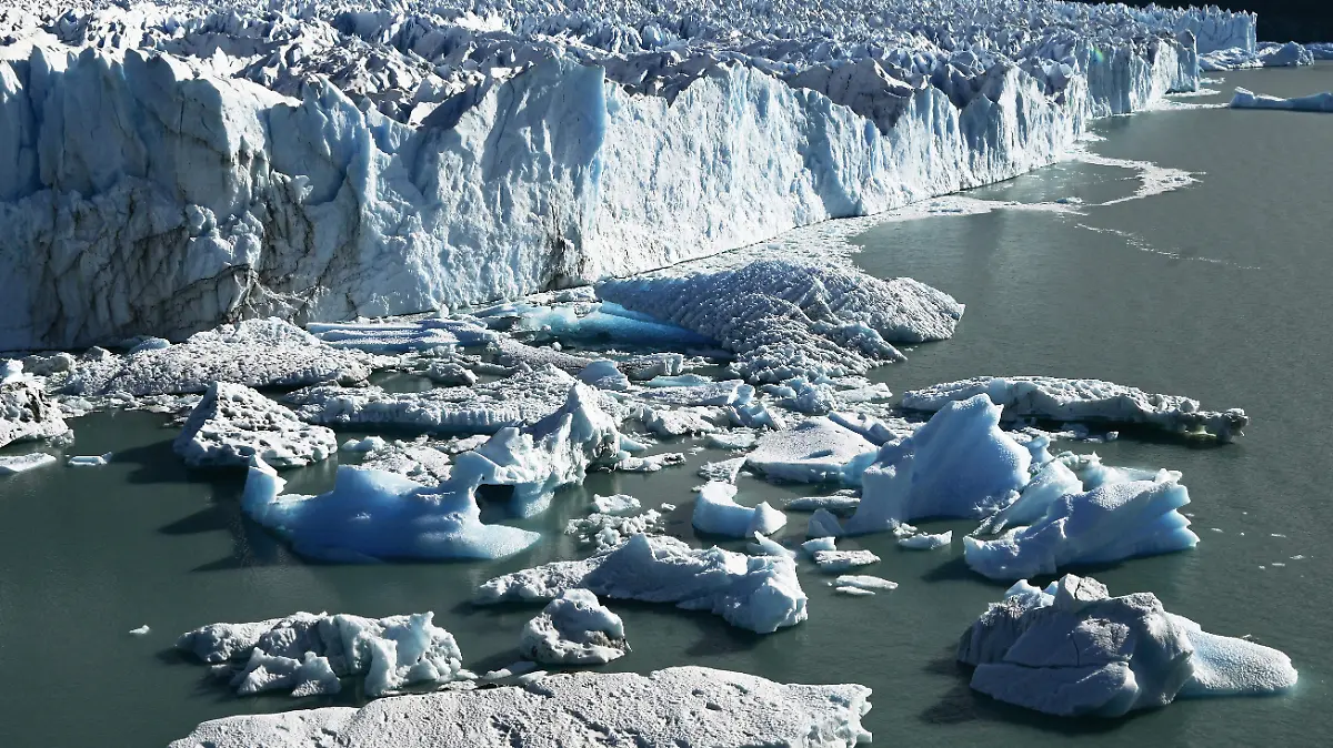 AFP__20251114__843U4CU__v1__HighRes__FilesArgentinaGovernmentPoliticsEnvironmentGlac