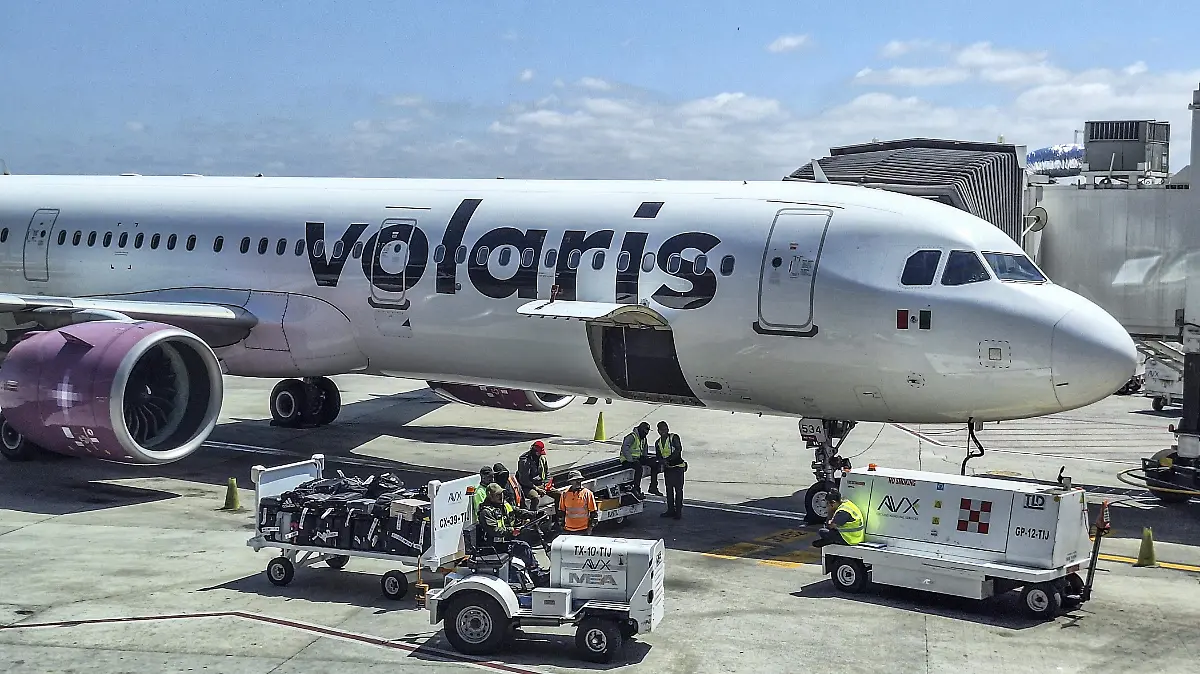 6120563-Aerolineas-Volaris-Viva Aerobus-Aeromexico-Aeropuerto de Tijuana-Equipaje-16