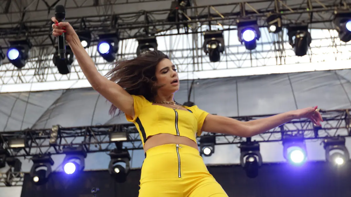 Dua Lipa