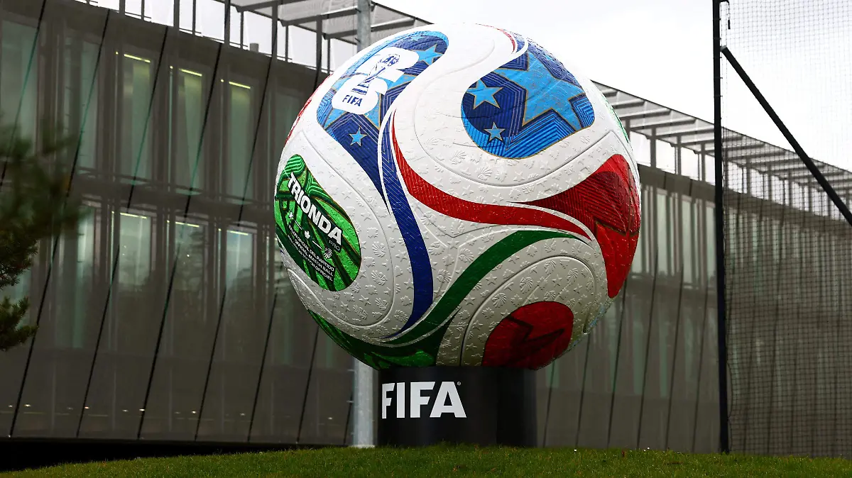 2025-11-21T120658Z_1895135728_RC2A0IAU8TLU_RTRMADP_3_SOCCER-FIFA-SERIES