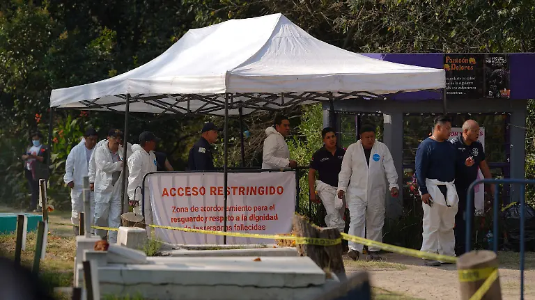 1057602_Tercer Jornada Identificación Panteón Dolores_impreso