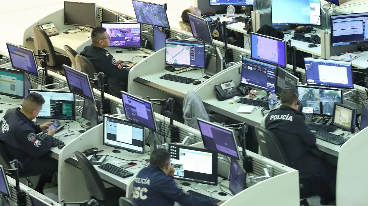 CAMARAS DEL C5. FOTO ROBERTO HERNANDEZ (4)