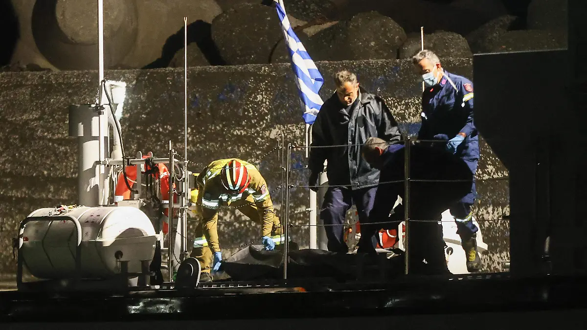 AFP__20251206__87BY6NR__v1__HighRes__GreeceMigrationAccident