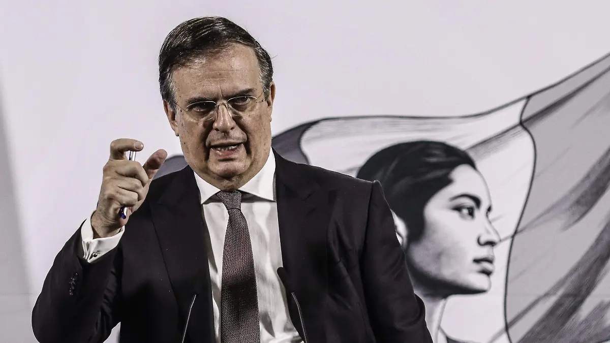 5733979-Marcelo Ebrard-Secretario-Secretaria de Economia-Conferencia (12)