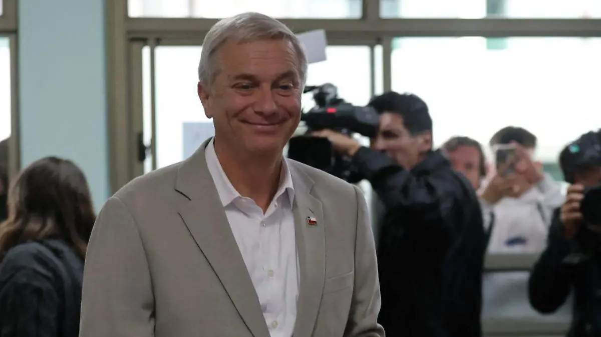 AFP__20251214__883N2K8__v1__MidRes__ChileElectionRunoffVote