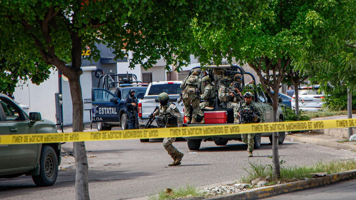 1049509_Enfrentamiento Culiacán_impreso