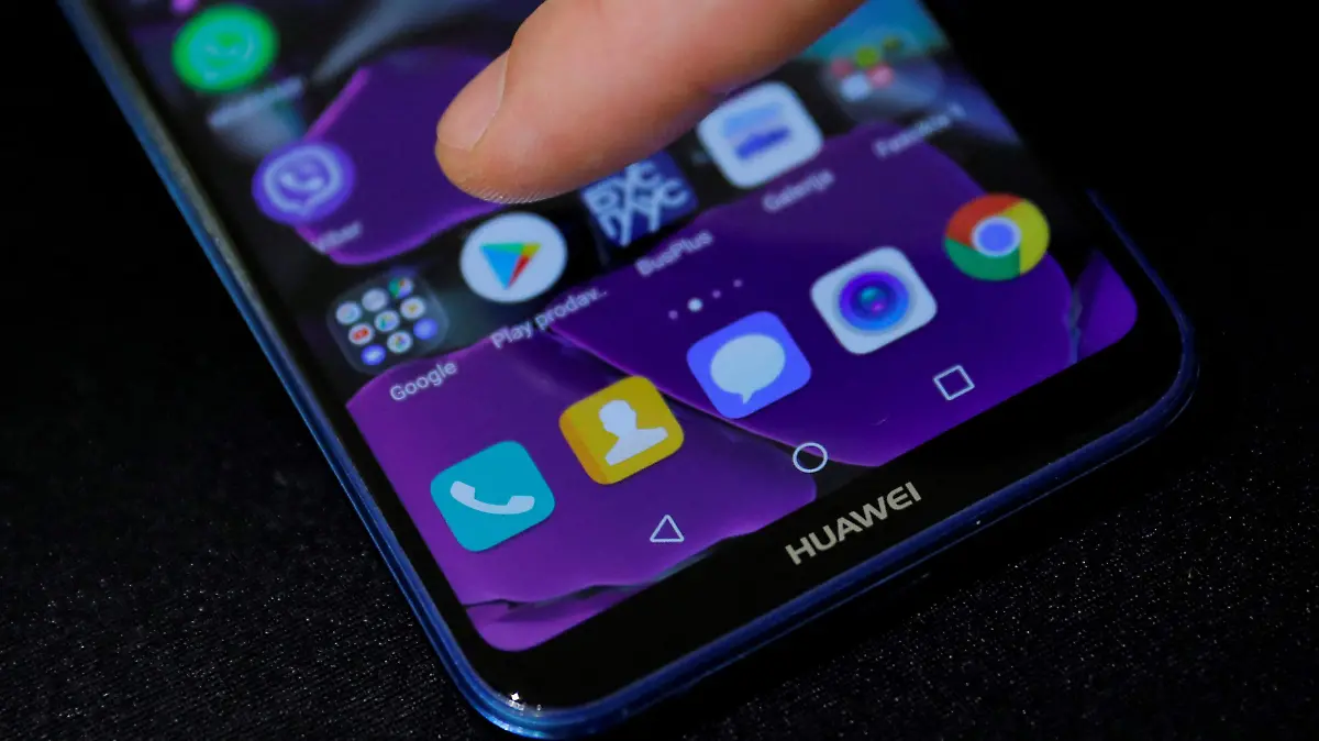 2025-12-10T165520Z_990758513_RC2RDIAM1CSZ_RTRMADP_3_EU-ALPHABET-ANTITRUST