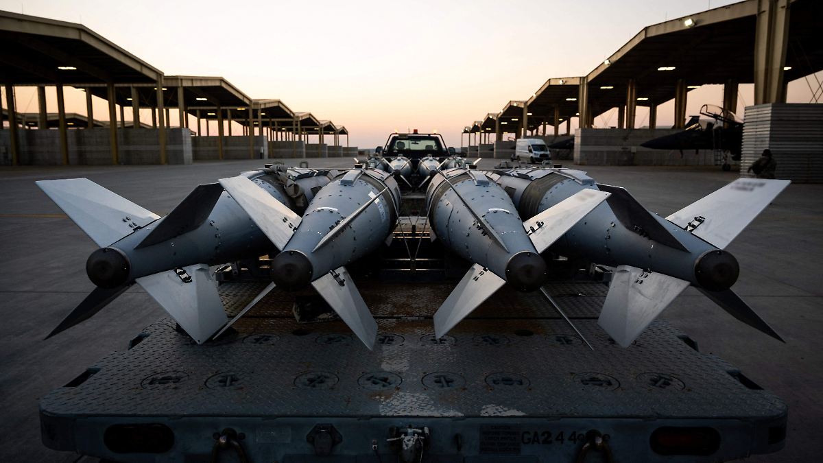 EU DA LUZ VERDE A VENTA DE COHETES A ARABIA SAUDITA