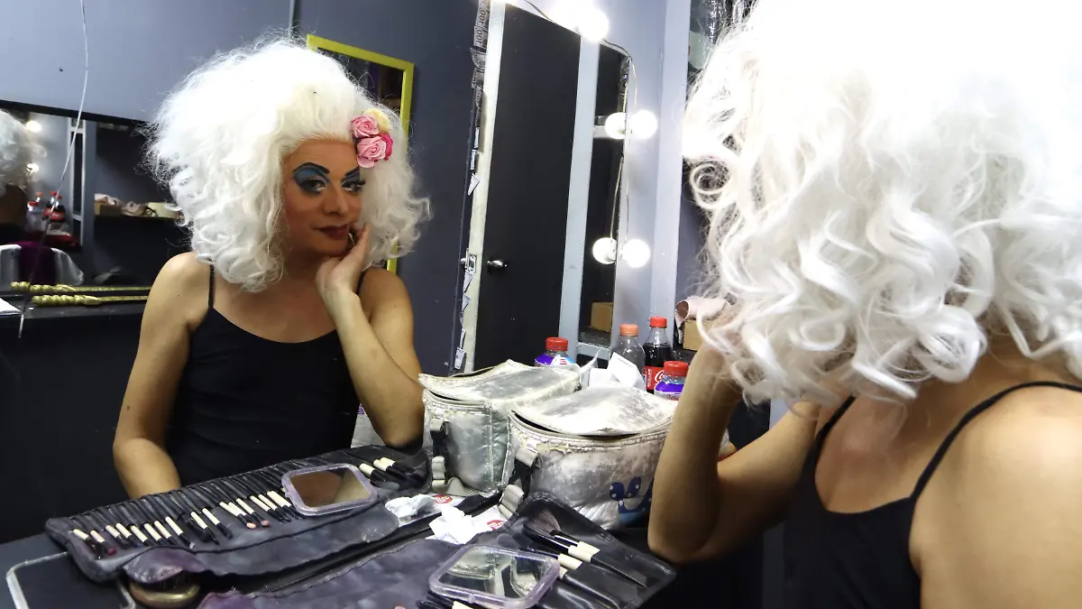 Sergio lleva 32 años en Pachecas a Belén, que se presenta los domingos en Marketeatro