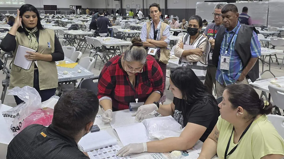 a6270ac7317a0124d2a494c3e64c64b748ba2fffw