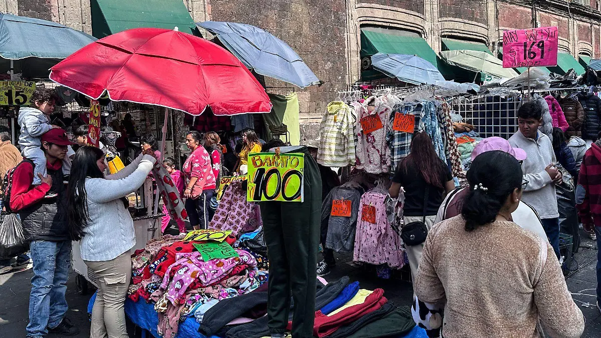 1061755_Aglomeraciones Compras Navideñas_web