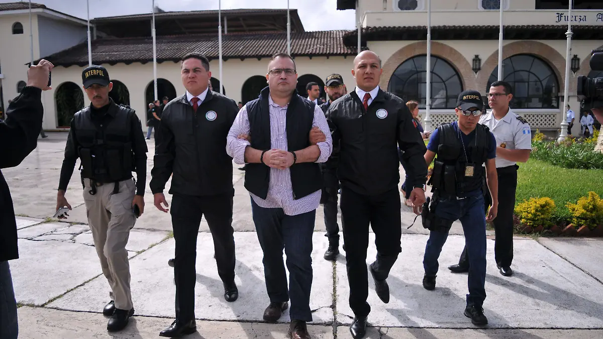 613748_Javier Duarte Extradición Guatemala_impreso
