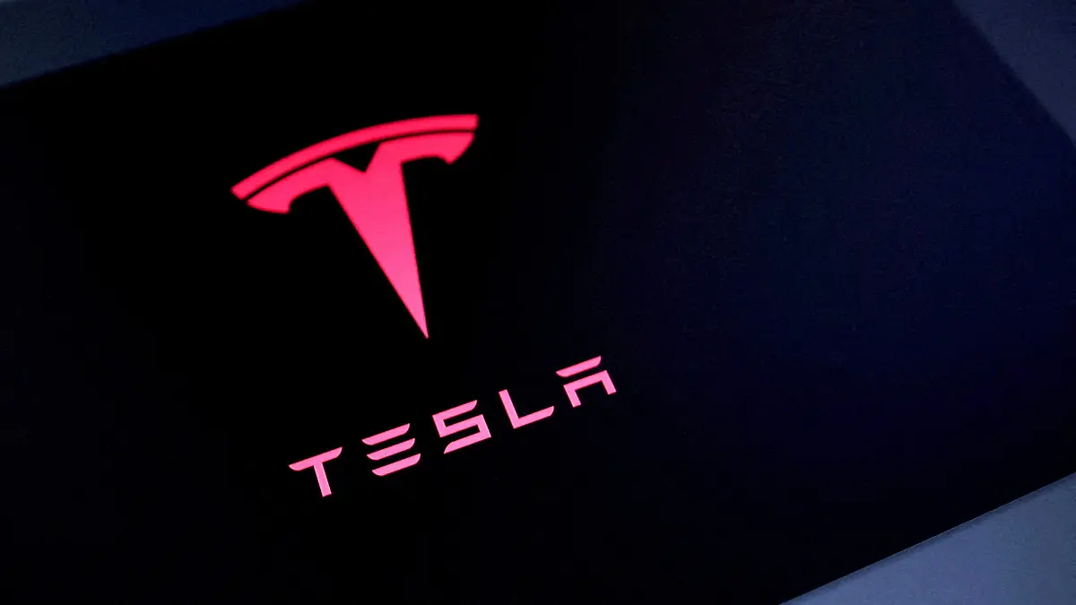 2025-12-24T113605Z_1587804550_RC2JSFA3KJ70_RTRMADP_3_TESLA-NHTSA