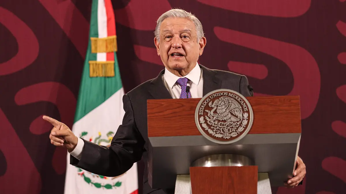 Andres Manuel Lopez Obrador-AMLO-Conferencia Mañanera-Resortera-9