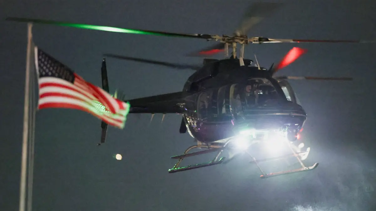 2026-01-03T235636Z_1846703149_RC2ZTIAYQOTX_RTRMADP_3_USA-VENEZUELA