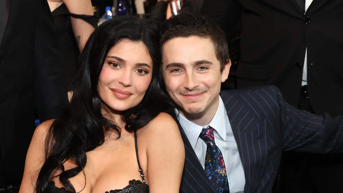 AFP__20260105__2254688137__v2__HighRes__FijiWaterAtThe31stAnnualCriticsChoiceAwards