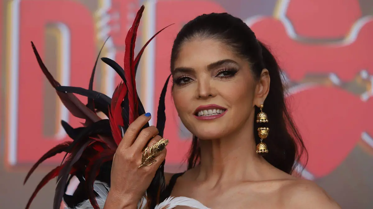 917212_Conferencia Ana Bárbara Bandidos Tour_web