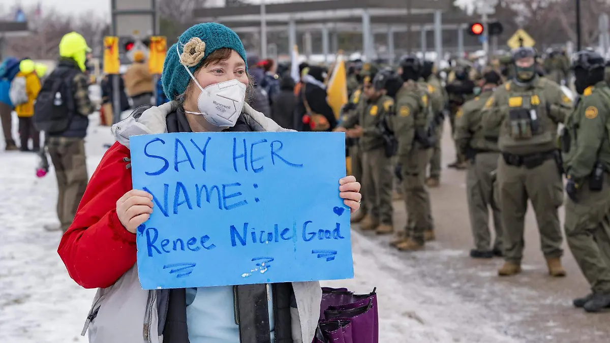 e5c098ca9b4bca7dff611bb1ee87ae41e5a0b7e6w