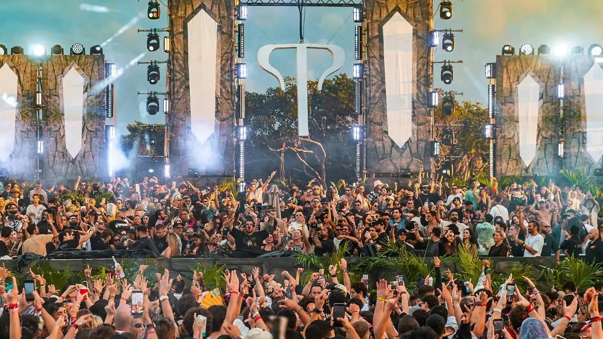 2efda53d-a533-4f31-9c1c-def51ad84740