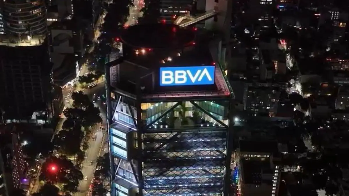 1036163_Encendido Edificios Mundial_impreso