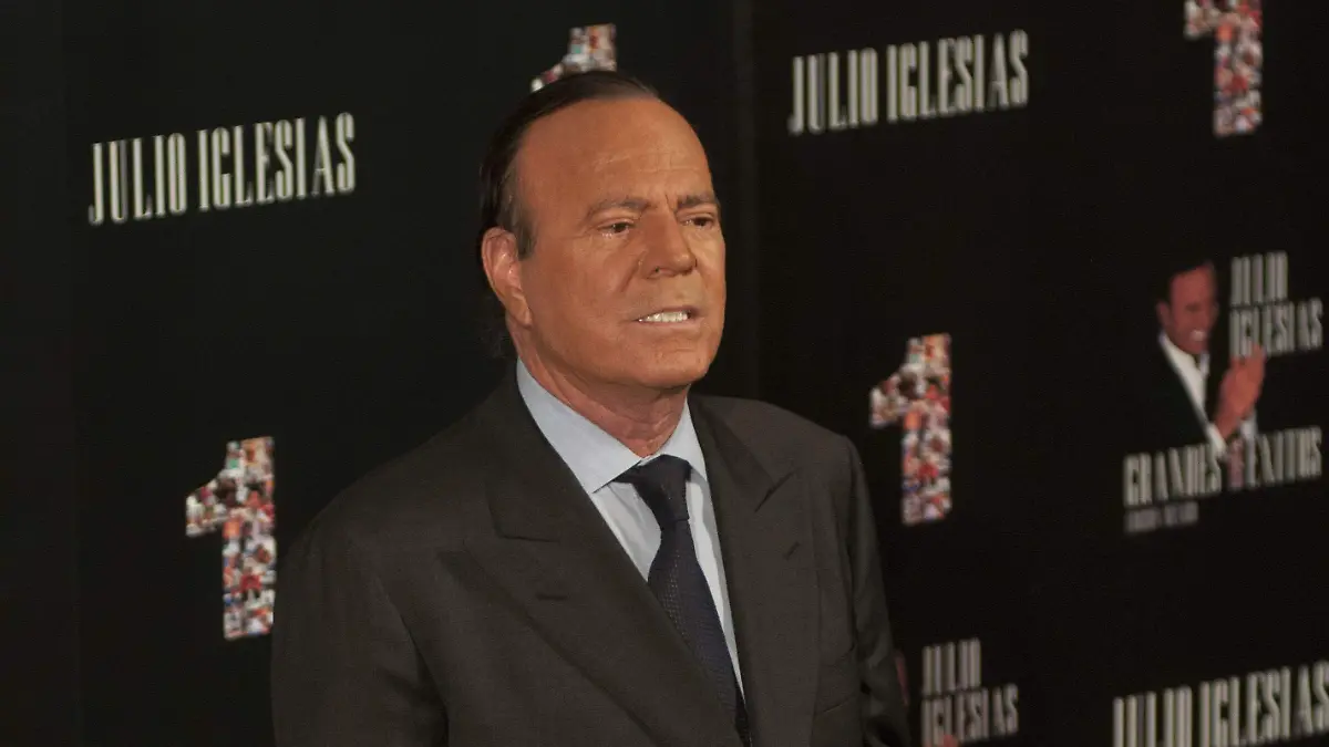 JULIO IGLESIAS Cuartoscuro