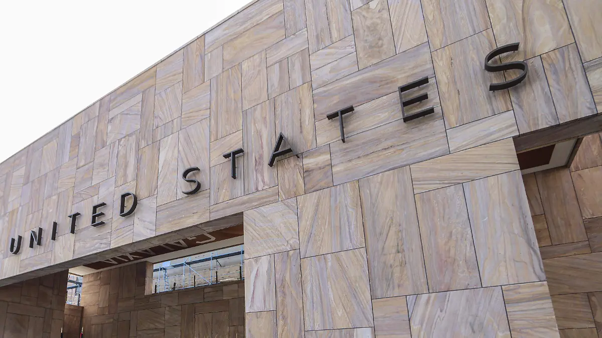 4794059-Ken Salazar-Embajador-Nueva Embajada de Estados Unidos