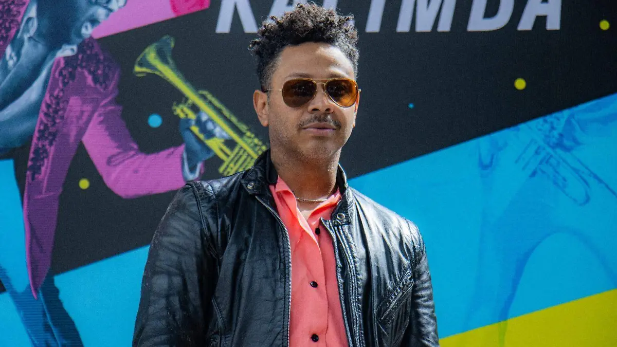 a4afff19-e4c7-4d71-b234-a028cb3c5d48