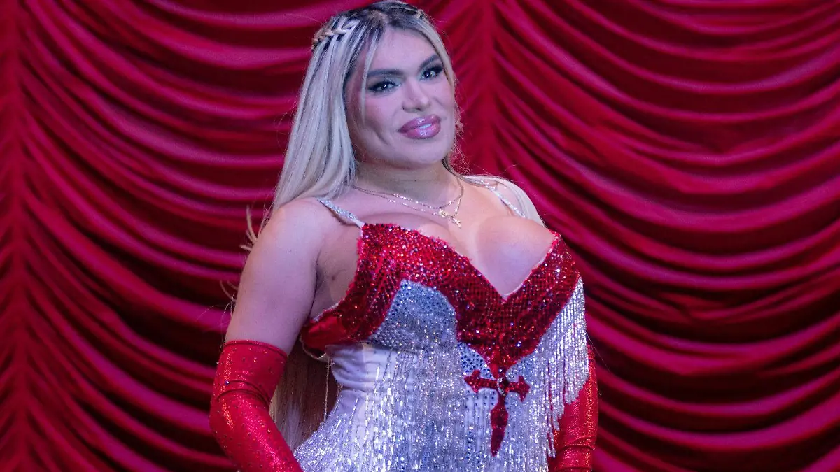 e2129c8a-5c71-4cc6-bb06-f67a979fb2eb