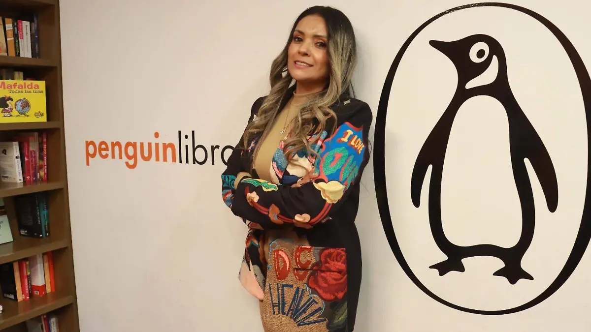 ARELY OLIVA EL MONSTRUO COME CALCETINES LIBRO