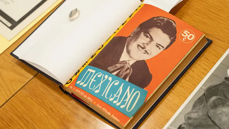 Archivo José Alfredo00012