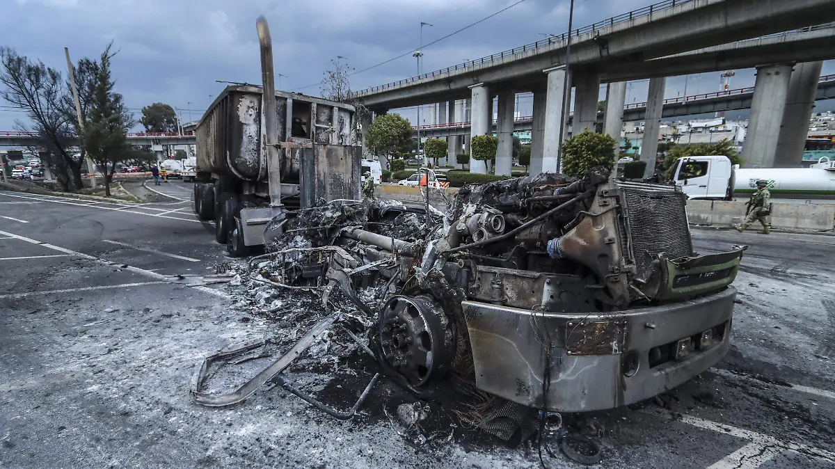 Explosion Pipas Puente la Concordia Iztapalapa-12