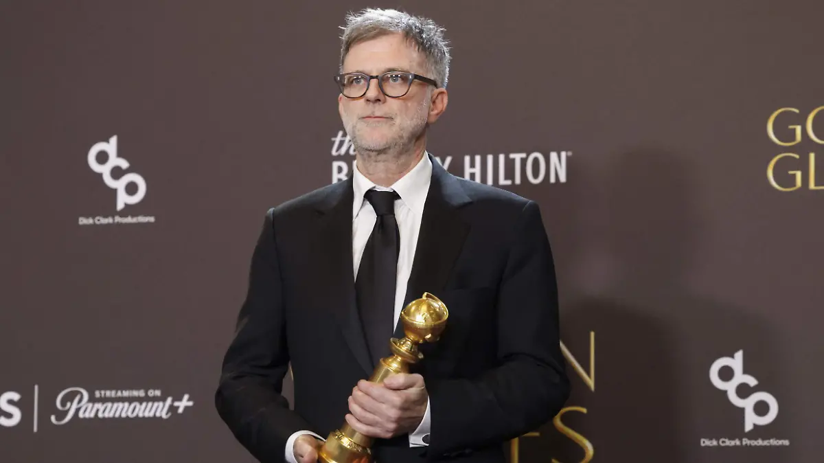 2026-01-12T044608Z_878246820_HP1EM1C0D8TSS_RTRMADP_3_AWARDS-GOLDEN-GLOBES