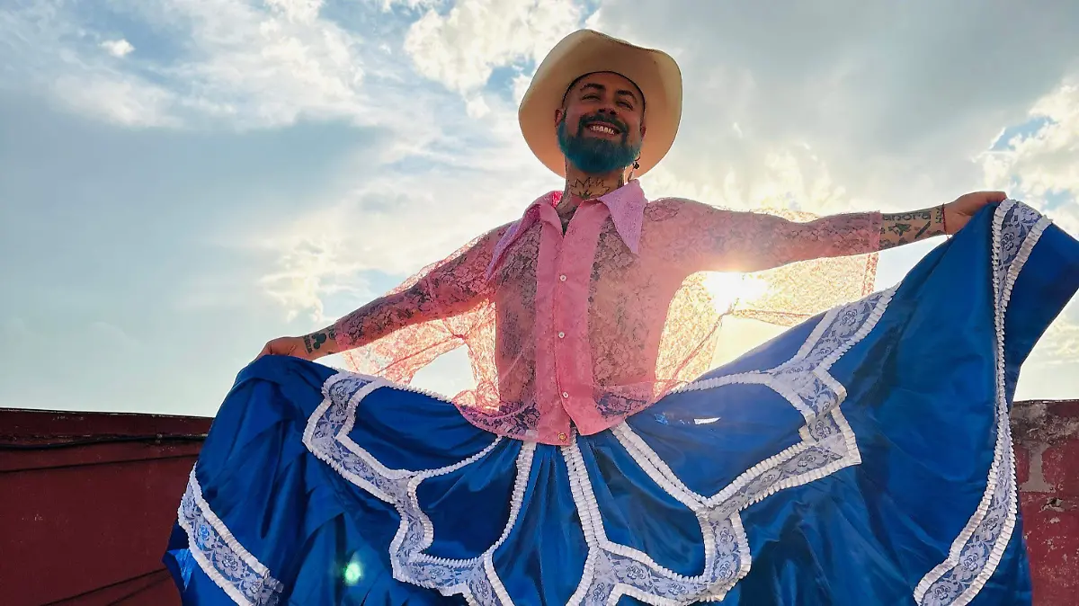 johnny-carmona-la-merced-activismo-lgbtq-homofobia-inclusion