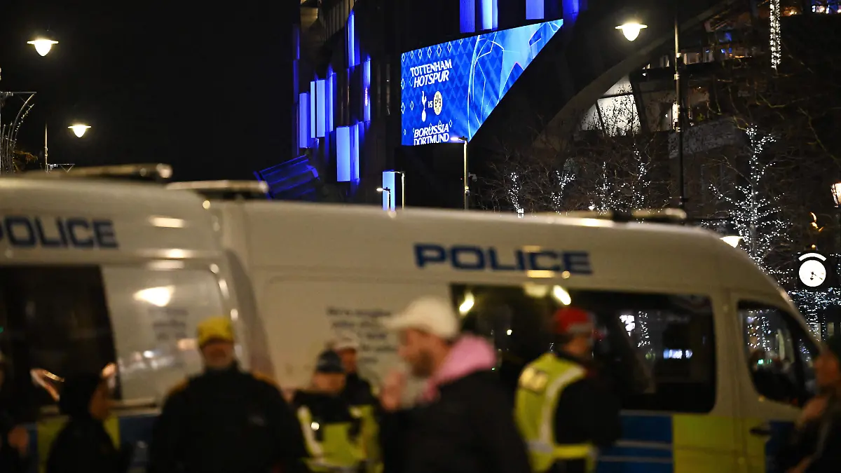 2026-01-20T182828Z_88345696_UP1EM1K1FBDZT_RTRMADP_3_SOCCER-CHAMPIONS-TOT-BVB