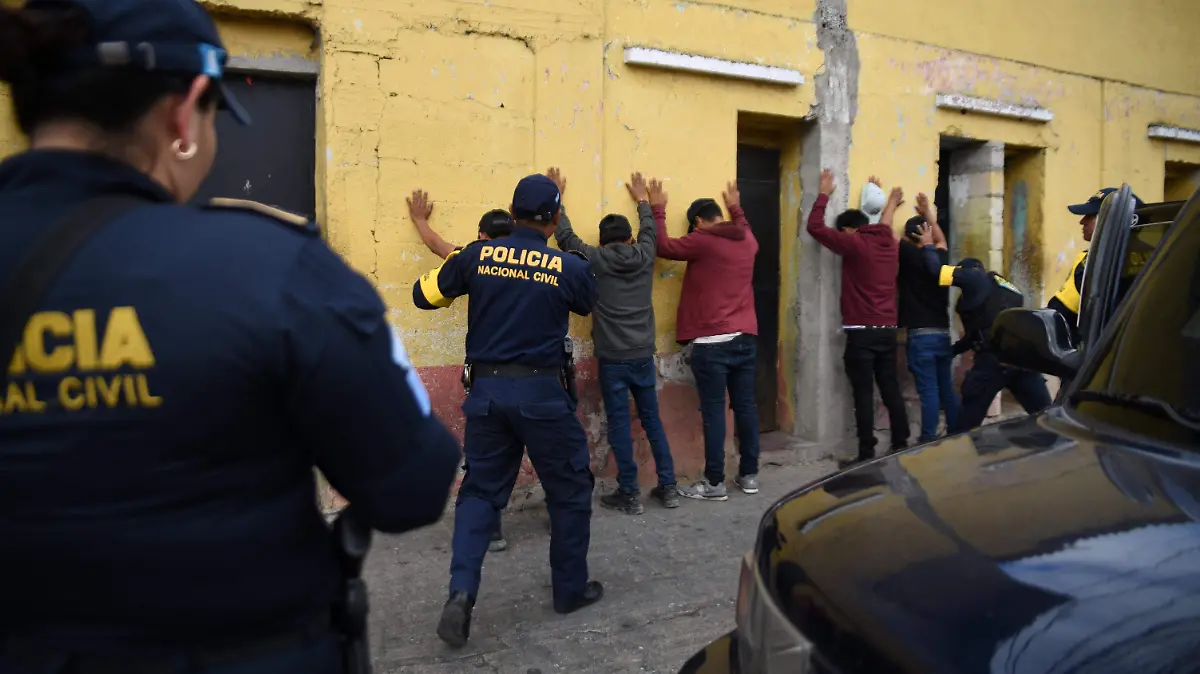 2026-01-20T224757Z_464574363_RC255JAHBTZP_RTRMADP_3_GUATEMALA-PRISON